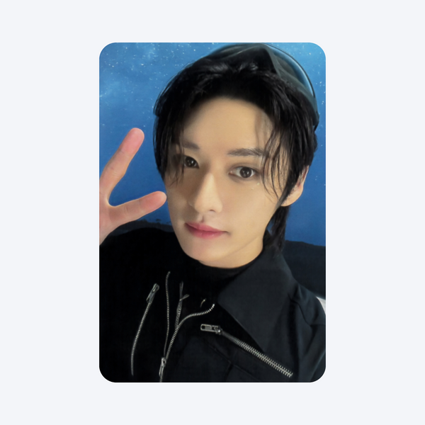 STRAY KIDS (스트레이키즈) - [PILOT : FOR ★★★★★] : OFFICIAL PHOTOCARD