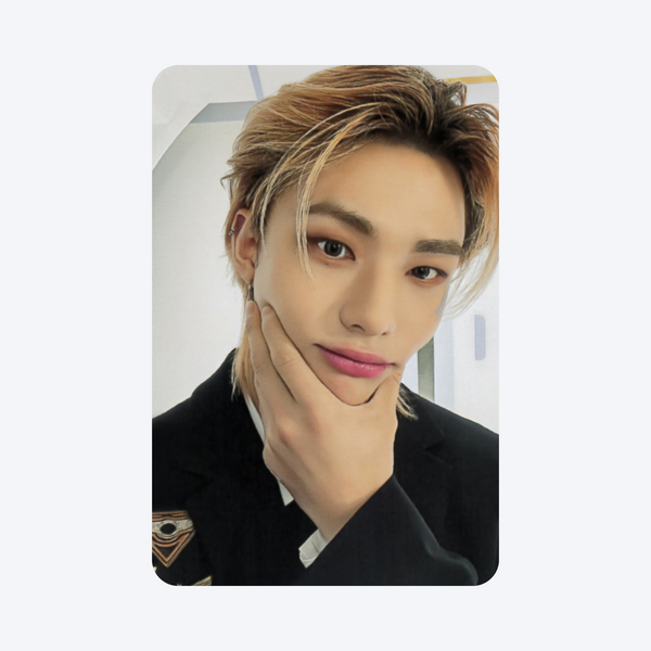 STRAY KIDS (스트레이키즈) - [PILOT : FOR ★★★★★] : OFFICIAL PHOTOCARD