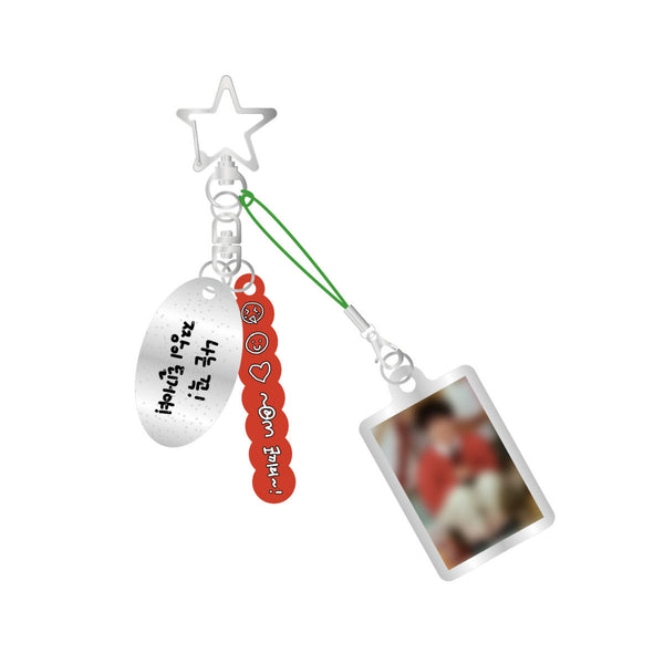 [PRE-ORDER] BAEKHYUN (백현) CHRISTMAS FANMEETING MD - [ACRYLIC KEY RING]