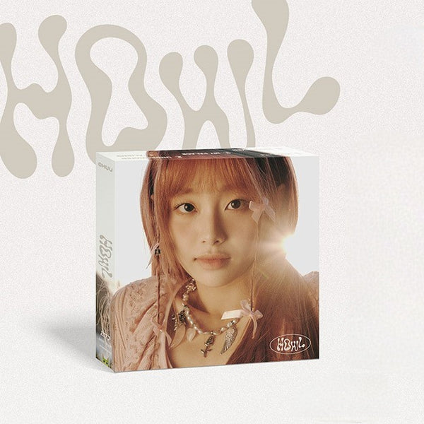 CHUU (츄) 1ST MINI ALBUM - [HOWL]