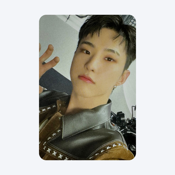 SEVENTEEN (세븐틴) - [ATTACCA] : (OFFICIAL PHOTOCARD)