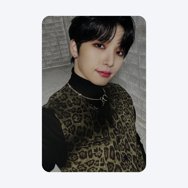 ONEUS (원어스) - [DEVIL] : OFFICIAL PHOTOCARD - VERSION A